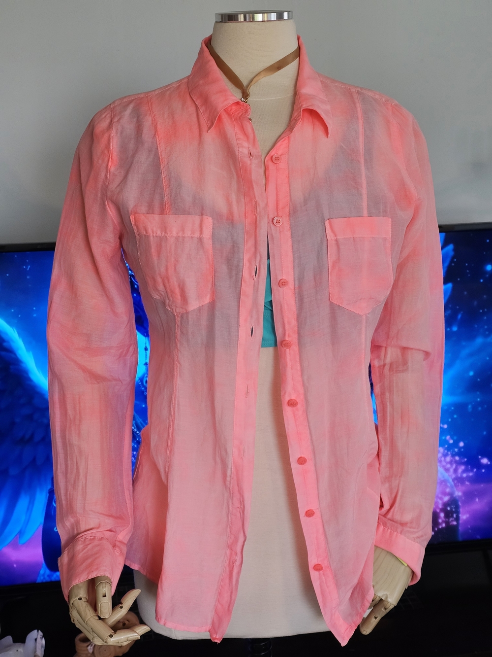 ❗️GUESS " THE CLASSIC SHIRT " Lightweight Pink Button-Down Shirt   UNISEX ❗️